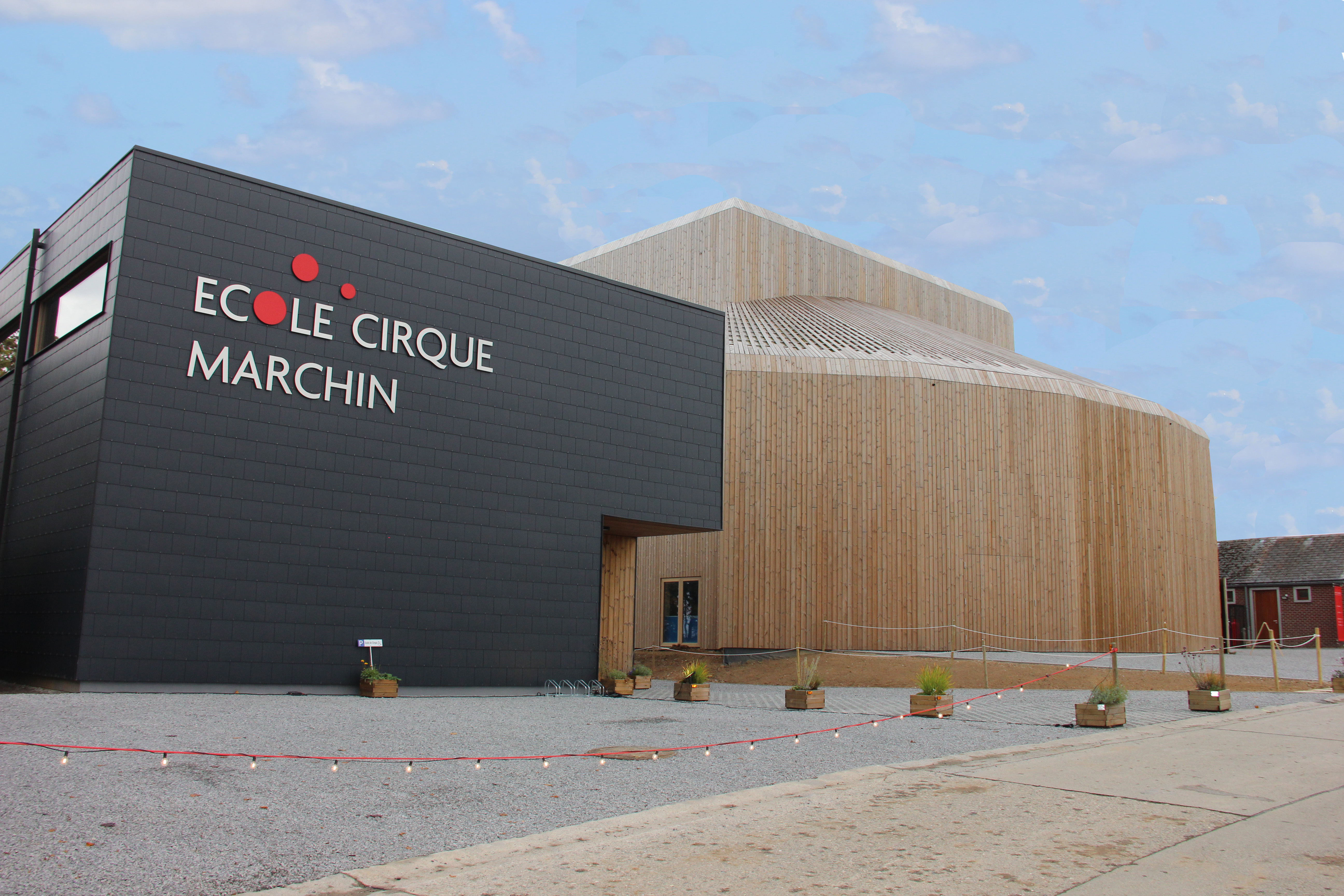 Stabilame-Cirque-de-Marchin-et-ecole-du-cirque-archi-Meunier-Westrade