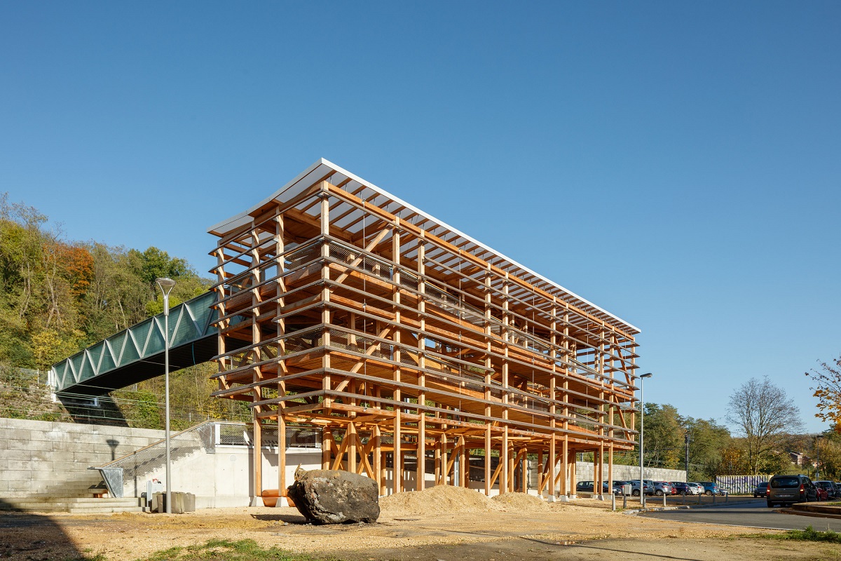 Stabilame-passerelle-en-bois-Vivegnis-vue-générale